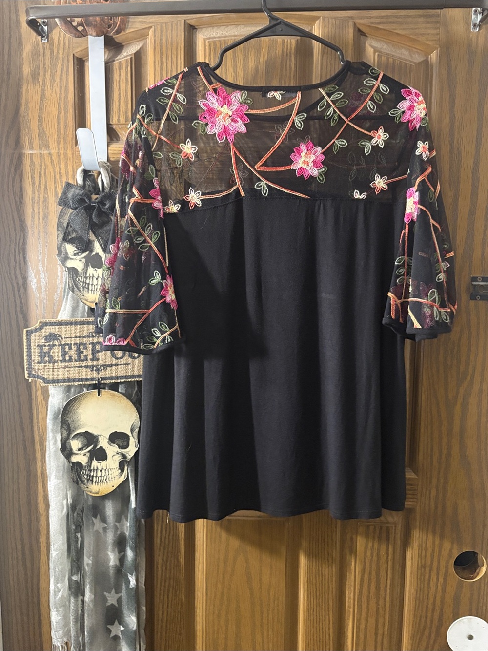 Kim & Cami Black Mesh Embroidered Top - Picture 7 of 7